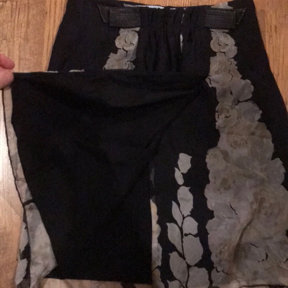 Floral printed Blumarine skirt - Picture 4 of 6